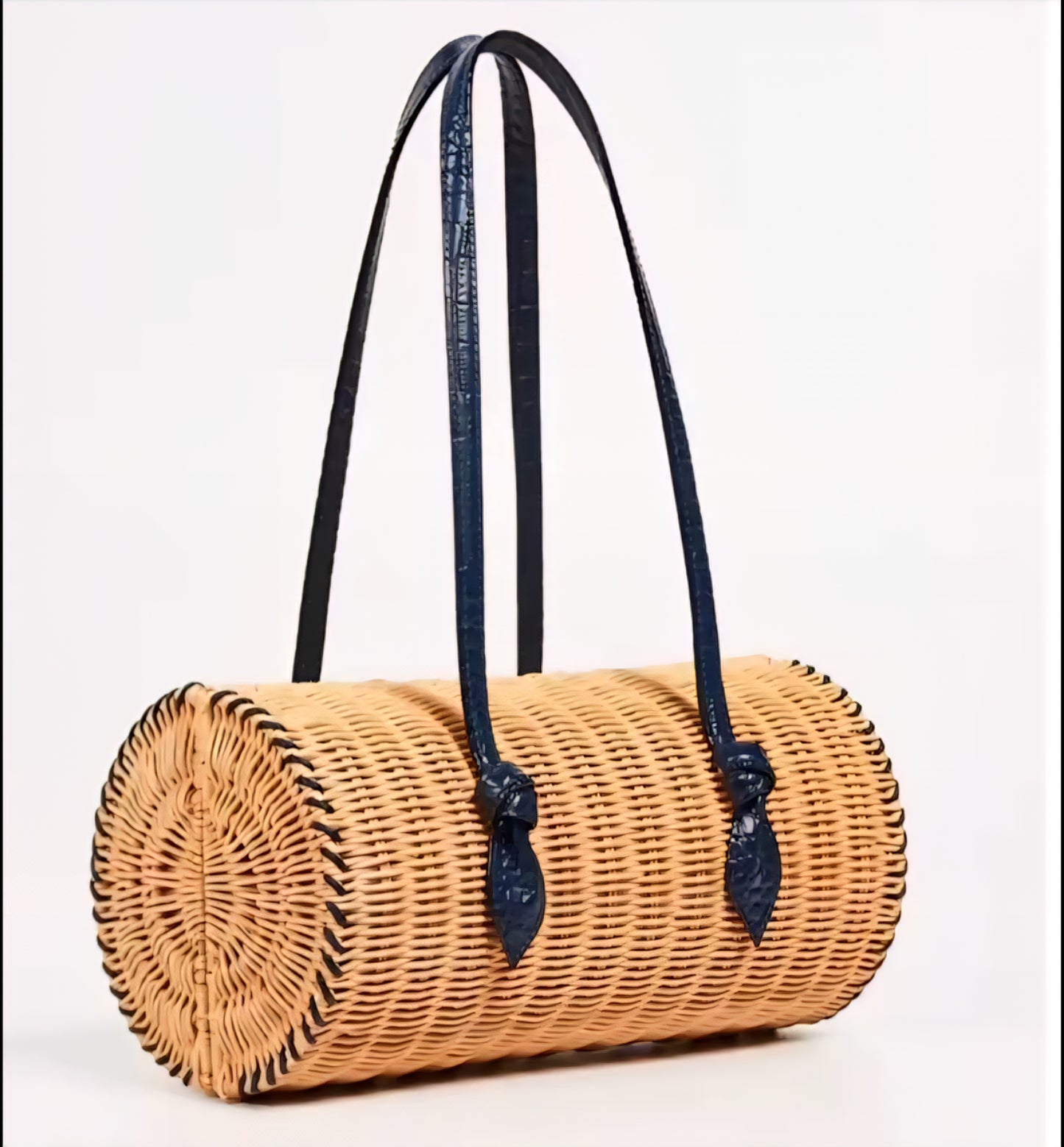 Oval rattan handbag